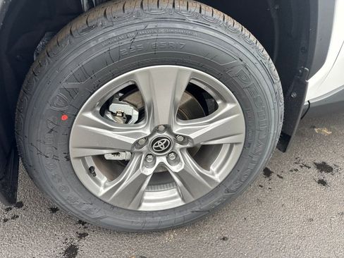 New 2025 Toyota RAV4 XLE image 9