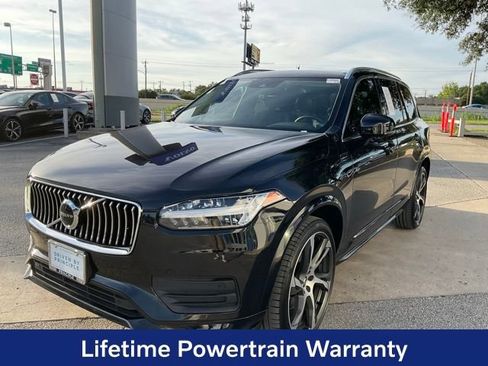 Certified 2022 Volvo XC90 T5 Momentum FWD image 3