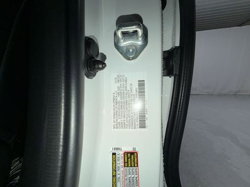 New 2026 Honda Odyssey Touring image 15