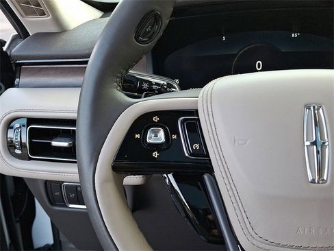 Certified 2024 Lincoln Aviator Reserve w/ Elements Package Plus image 24