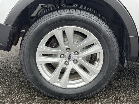 Certified 2018 Ford Explorer XLT image 49