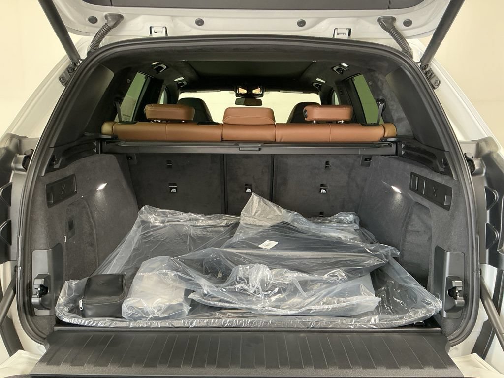 New 2026 BMW X5 M Competition w/ Executive Package AWD/4WD image 29