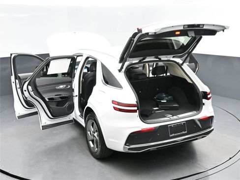 Used 2026 Genesis GV70 2.5T image 15