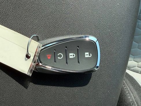 Used 2019 Chevrolet Equinox LS FWD image 6