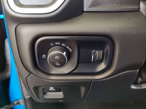 Used 2022 RAM 1500 Big Horn image 31