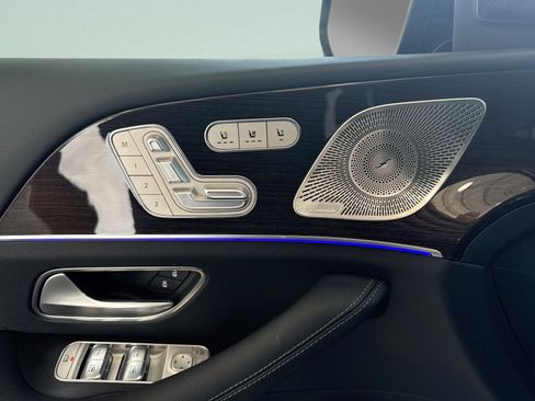 New 2026 Mercedes-Benz GLE 450 4MATIC image 32
