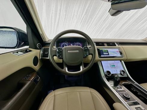 Used 2020 Land Rover Range Rover Sport HSE image 24