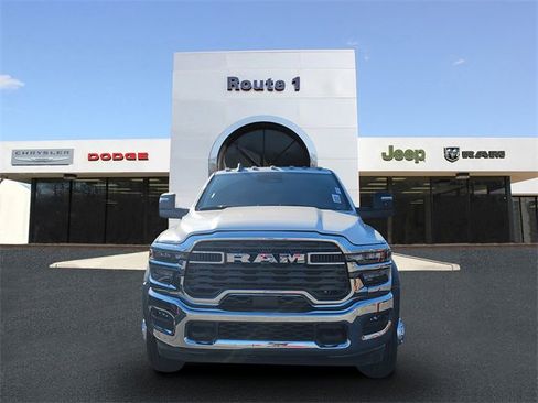 New 2026 RAM 5500 Tradesman w/ Chrome Appearance Group image 32