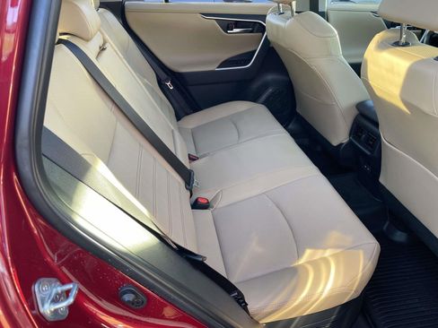 Used 2025 Toyota RAV4 Limited w/ Advanced Technology Package image 40