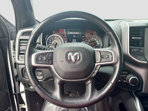 Used 2022 RAM 1500 Big Horn w/ Night Edition AWD/4WD image 11