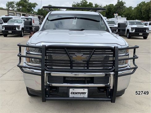 Used 2018 Chevrolet Silverado 2500 W/T w/ WT Convenience Package AWD/4WD image 9