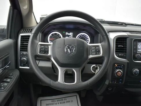 Used 2024 Toyota Corolla SE image 36