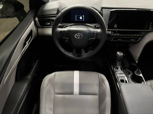 Certified 2025 Toyota Camry SE w/ Convenience Package FWD image 12
