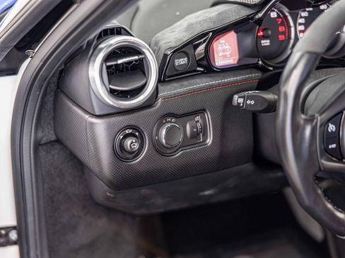 Used 2020 Lotus Evora GT image 19