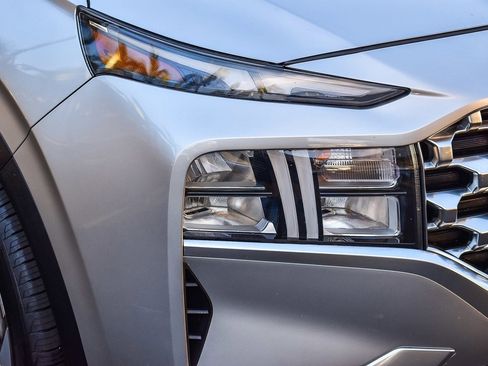 Used 2022 Hyundai Santa Fe SEL image 8