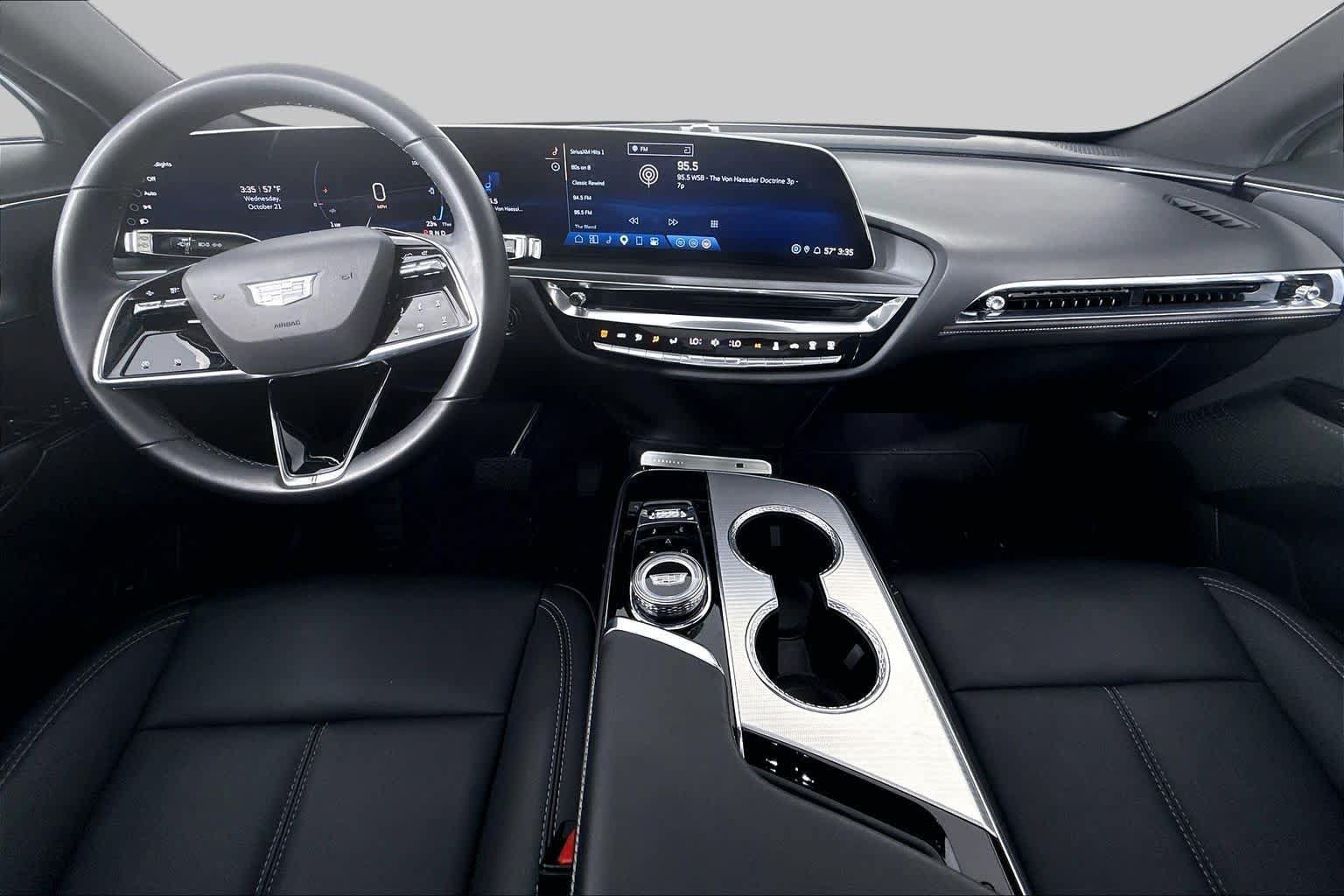 Used 2024 Cadillac Lyriq Tech AWD/4WD image 14