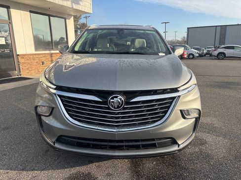 Used 2023 Buick Enclave Premium w/ Experience Buick Package image 10