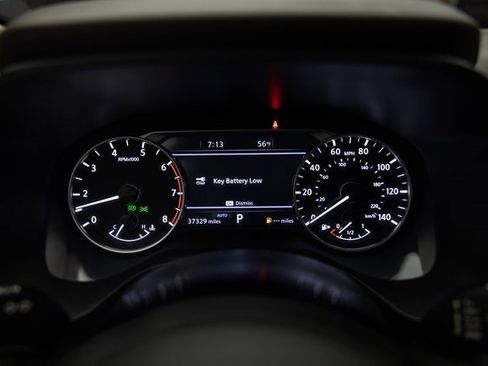 Used 2023 Nissan Rogue SL w/ SL Premium Package image 24