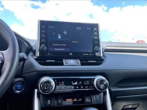 Used 2022 Toyota RAV4 XSE AWD/4WD image 36