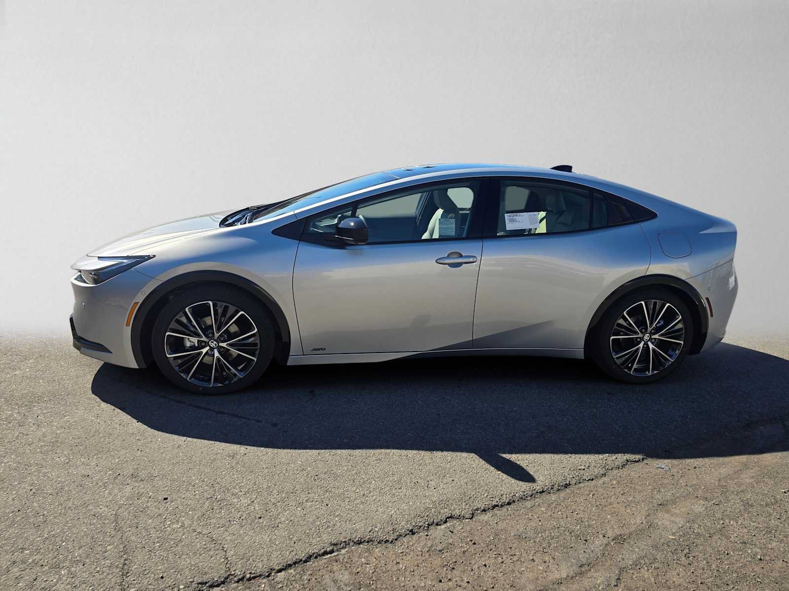 New 2027 Toyota Prius Limited w/ Limited Premium Package AWD/4WD image 6