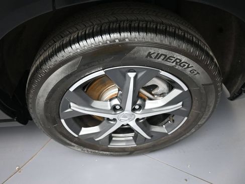 Certified 2024 Honda HR-V EX-L image 15