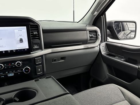 Used 2025 Ford F150 XLT w/ Equipment Group 301A Standard image 27