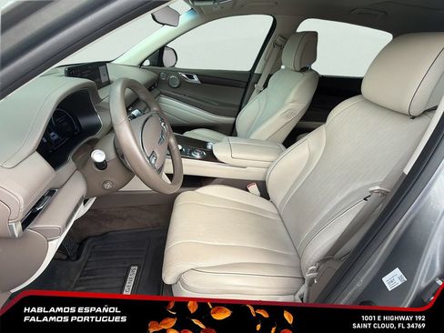 Used 2023 Genesis GV80 2.5T w/ Prestige 20" Package AWD/4WD image 12