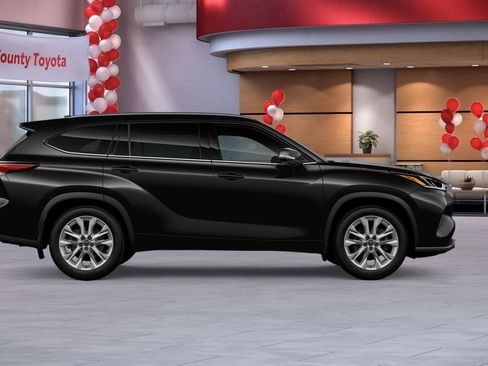 New 2026 Toyota Highlander Limited image 12