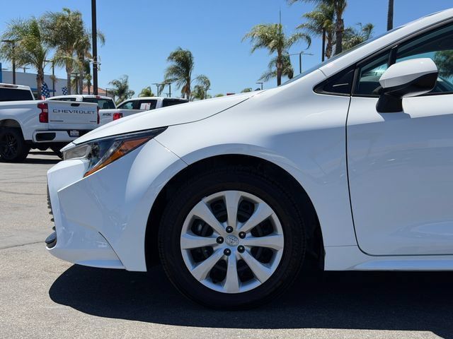 Used 2026 Toyota Corolla LE FWD image 21