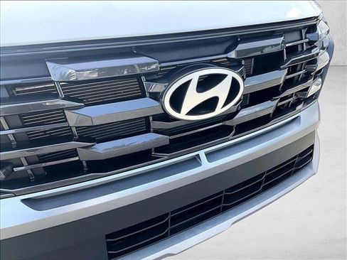 Used 2025 Hyundai Tucson SEL FWD image 30