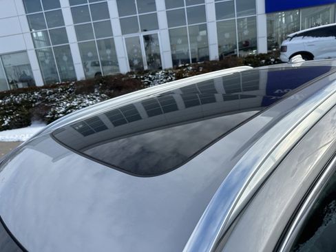 Certified 2023 Volvo XC90 B5 Plus w/ Protection Package Premier image 10