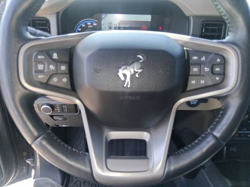 Used 2024 Ford Bronco Wildtrak AWD/4WD image 13