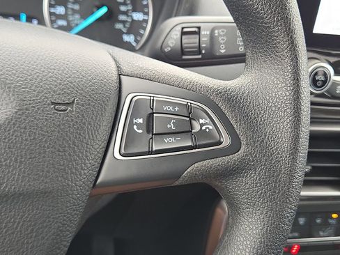 Used 2021 Ford EcoSport SE image 28