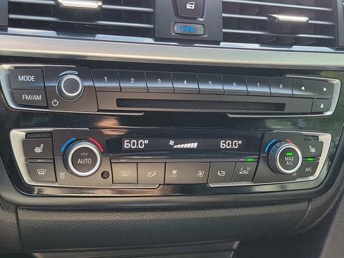 Used 2016 BMW 428i xDrive Convertible AWD/4WD image 25