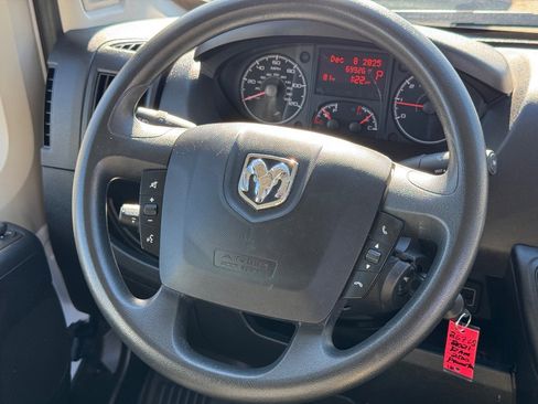 Used 2021 RAM ProMaster 2500 image 22