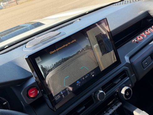 Used 2025 Toyota 4Runner TRD Pro image 34