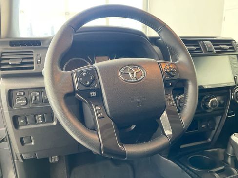 Certified 2020 Toyota 4Runner TRD Off-Road Premium w/ Moonroof Package AWD/4WD image 14