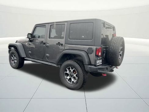 Used 2016 Jeep Wrangler Unlimited Rubicon image 3