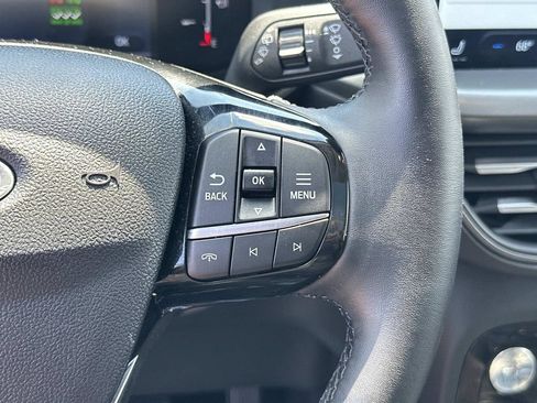 Used 2025 Ford Escape SE FWD image 20