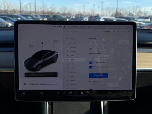 Used 2020 Tesla Model Y Long Range image 5