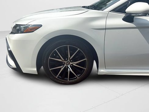Used 2023 Toyota Camry SE FWD image 24