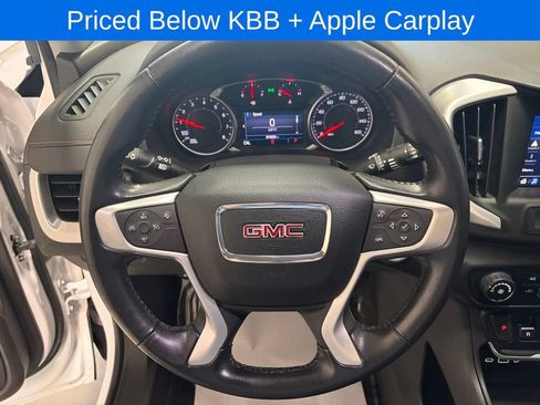 Used 2020 GMC Terrain SLE w/ LPO, Floor Liner Package FWD image 12