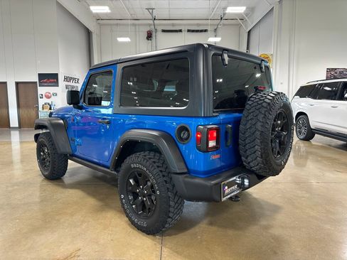 Used 2022 Jeep Wrangler Sport AWD/4WD image 6