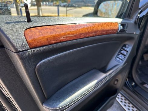 Used 2008 Mercedes-Benz GL 450 4MATIC image 32