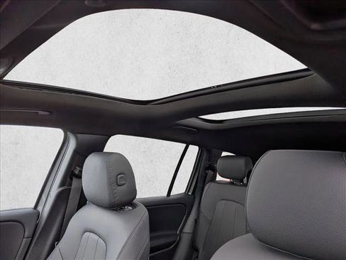 New 2026 Mercedes-Benz GLB 250 4MATIC image 14