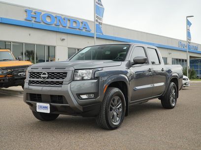 Used 2025 Nissan Frontier SV w/ SV Convenience Package
