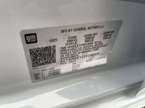 New 2026 GMC Sierra 3500 Denali w/ Denali Reserve Package image 35