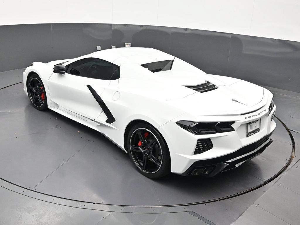 Used 2024 Chevrolet Corvette Stingray Preferred Conv w/ Stealth Interior Trim Package RWD image 17