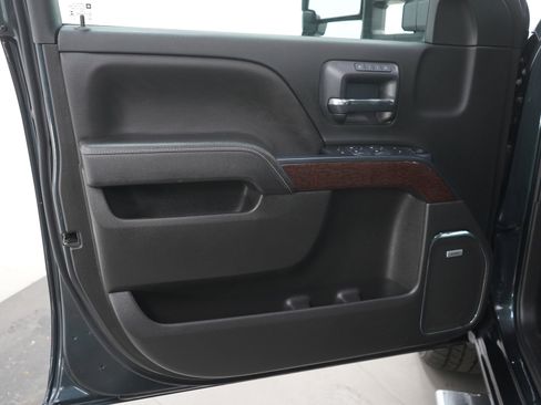 Used 2018 GMC Sierra 1500 SLT w/ SLT Premium Package AWD/4WD image 20