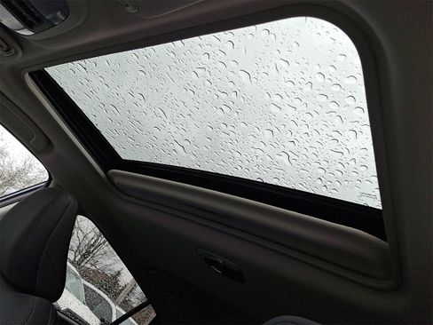 New 2026 Subaru Crosstrek 2.0i Premium image 7